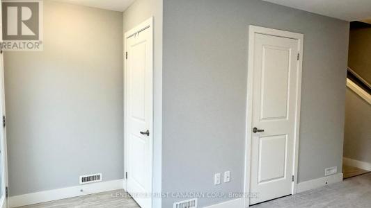 1960 DALMAGARRY ROAD, London North (north E), Ontario N6G 0T8, Canada