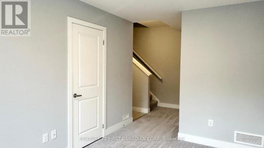 1960 DALMAGARRY ROAD, London North (north E), Ontario N6G 0T8, Canada