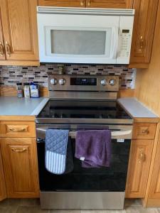 4703 55 AVENUE, Whitecourt, Alberta T7S 1A4, Canadá