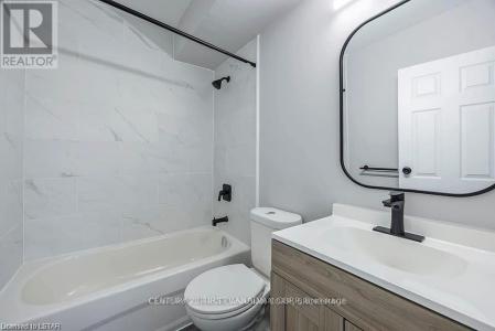 871 ADELAIDE STREET, London East (east B), Ontario N5Y 2M2, Canadá