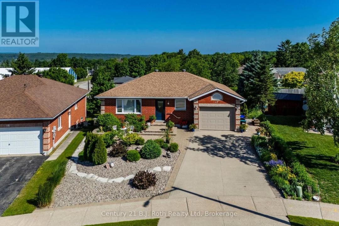 17 CHARLES STREET, Penetanguishene, Ontario L9M 2G6, Canadá
