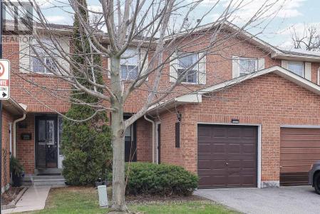 25 WHITECAP BOULEVARD, Toronto (scarborough Village), Ontario M1M 2Y5, Canada