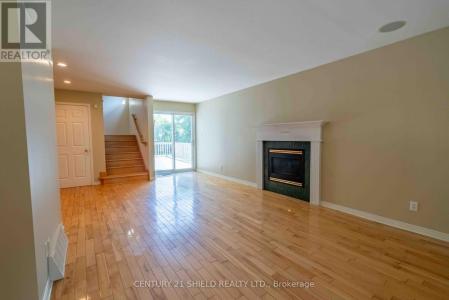 315 ELEVENTH STREET EAST, Cornwall, Ontario K6H 2Y6, Canada