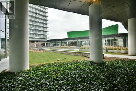 117 MCMAHON DRIVE, Toronto (bayview Village), Ontario M2K 0E4, Canada