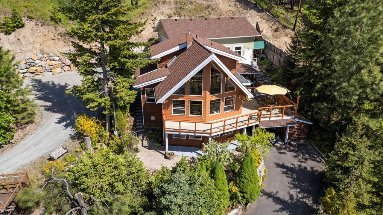 5261 HLINA ROAD, Celista, Kolumbia Brytyjska V0E 1M6, Kanada