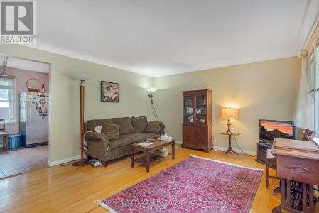 385 GRANTHAM AVENUE, St. Catharines (carlton/bunting), Ontario L2M 5B1, Canada