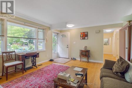 385 GRANTHAM AVENUE, St. Catharines (carlton/bunting), Ontario L2M 5B1, Canada