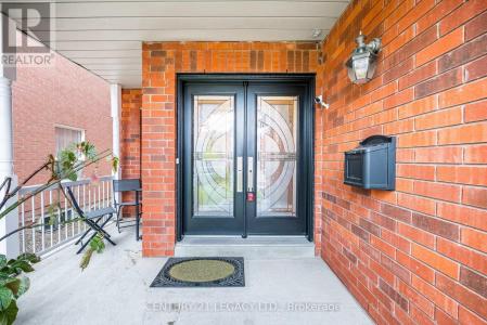 6882 GOODERHAM ESTATE BOULEVARD, Mississauga (meadowvale Village), Ontario L5W 1B1, Canadá