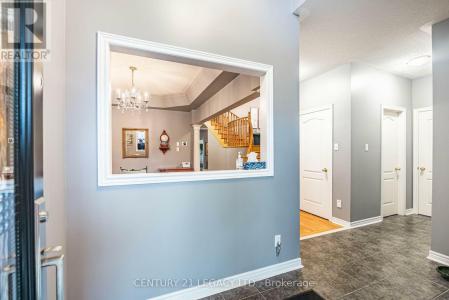 6882 GOODERHAM ESTATE BOULEVARD, Mississauga (meadowvale Village), Ontario L5W 1B1, Canadá