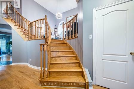 6882 GOODERHAM ESTATE BOULEVARD, Mississauga (meadowvale Village), Ontario L5W 1B1, Canadá