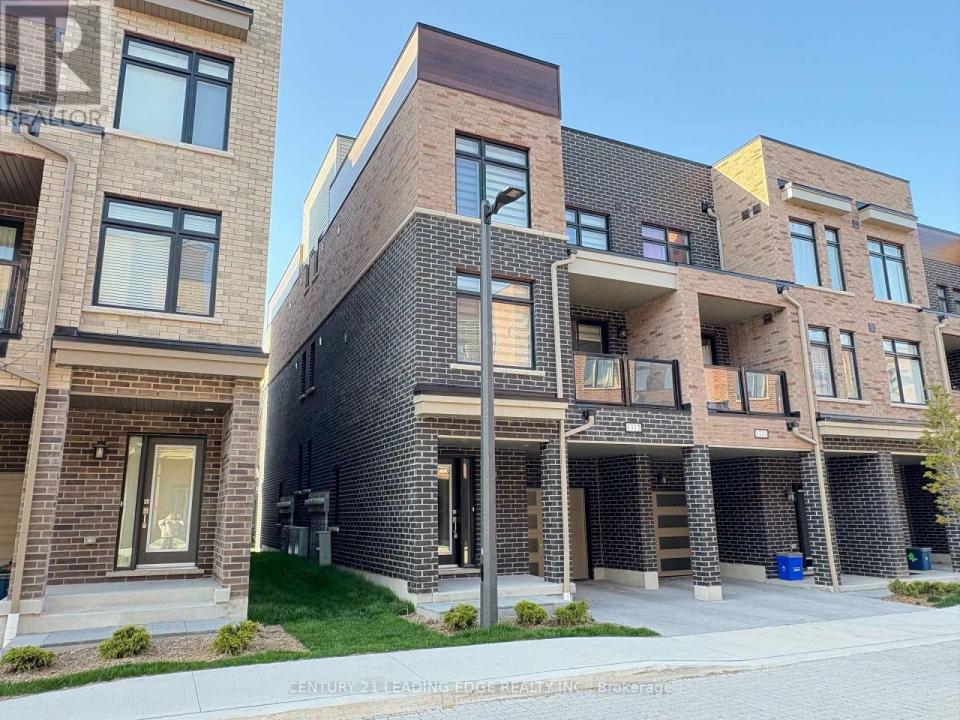 1865 PICKERING PARKWAY SOUTH, Pickering (village East), Ontario L1V 0H2, Canada