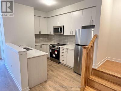 1865 PICKERING PARKWAY SOUTH, Pickering (village East), Ontario L1V 0H2, Canada