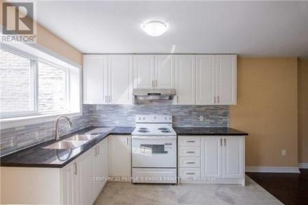 43 WOLSELEY STREET, Toronto (kensington-chinatown), Онтарио M5T 1A3, Канада