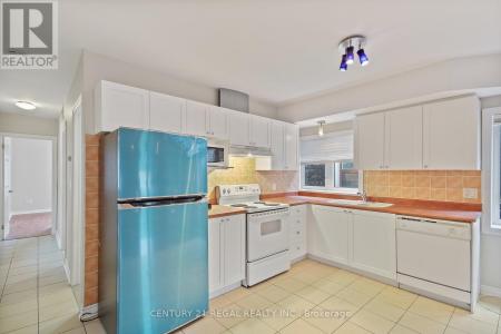 1117 QUEEN STREET EAST, Toronto (south Riverdale), Ontario M4M 1K9, Kanada