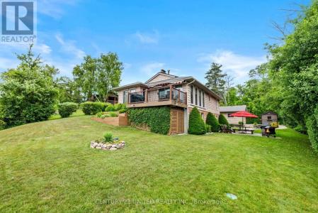 210 THOMPSON ROAD, Otonabee-south Monaghan, Ontario K9J 6X8, Canada