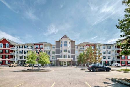 1 CRYSTAL GREEN LANE, Okotoks, アルバータ T1S 0C5, カナダ
