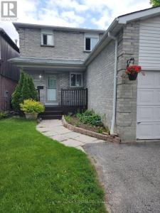 21 TRAWLEY CRESCENT, Ajax (central), Ontario L1S 5Y7, Canada