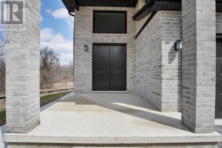 1558 CHICKADEE TRAIL, London South (south U), Ontario N6M 0K1, Canadá