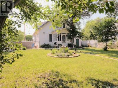 801 GEORGE STREET, Rosetown, Saskatchewan S0L 2V0, Canada