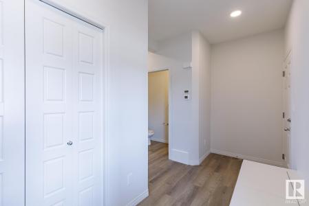 74 SILVERSTONE DRIVE, Stony Plain, Alberta T7Z 0E8, Canada