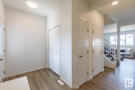 74 SILVERSTONE DRIVE, Stony Plain, Alberta T7Z 0E8, Canada