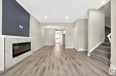 10233 92A AVENUE, Morinville, Alberta T8R 2R4, Canada