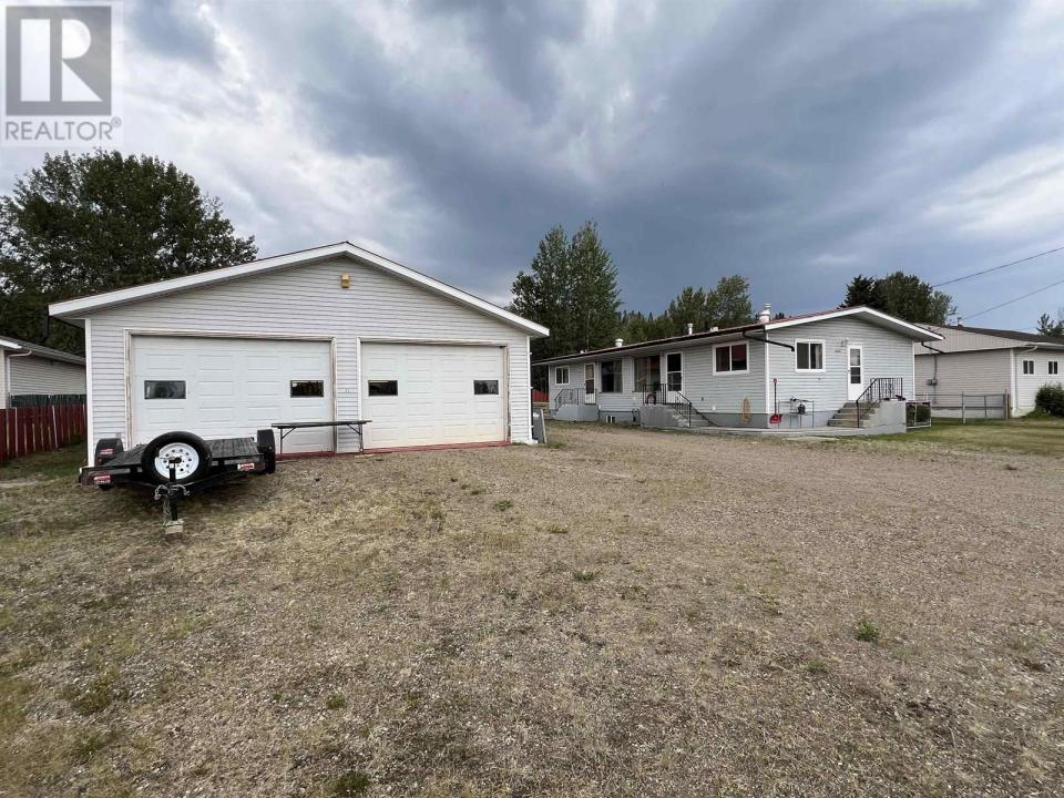 5527 48 STREET, Fort Nelson, British Columbia V0C 1R0, Canada