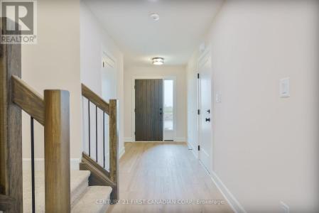 649 KETTER WAY, Plympton-wyoming (plympton Wyoming), Ontario N0N 1T0, Canada
