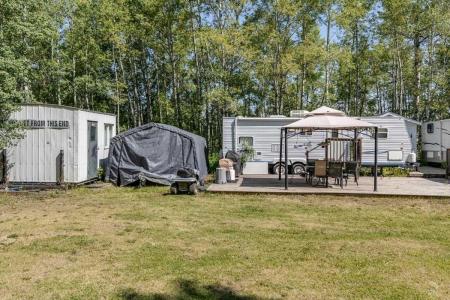 2 RIDGE DRIVE, Rural Ponoka County, 阿爾伯塔 T0J 2J0, 加拿大