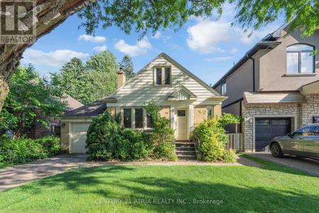 13 SUNNYDALE DRIVE, Toronto (stonegate-queensway), Ontario M8Y 2J2, Canada