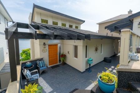 245 OYSTER COVE RD, Ladysmith, Britanya Kolombiyası V9G 1A8, Kanada