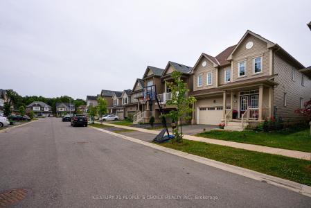 8670 CHICKORY TRAIL, Niagara Falls, Ontario L2H 3S5, Kanada