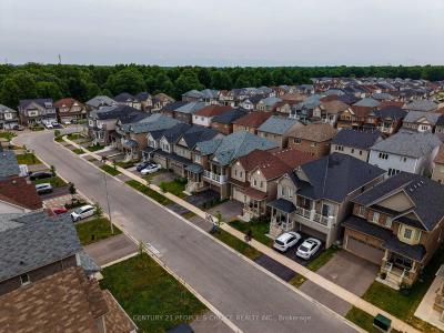 8670 CHICKORY TRAIL, Niagara Falls, Ontario L2H 3S5, Kanada
