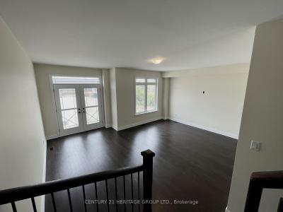 47 ELGIN COURT, Bradford West Gwillimbury, Ontario L3Z 4H7, Canada