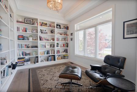 302 SONGBIRD LANE, Middlesex Centre, Ontario N0M 2A0, Kanada