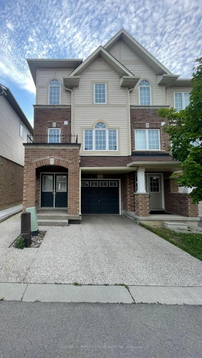 10 ENGLAND TERRACE, Hamilton, Ontario L8J 0G4, Canada