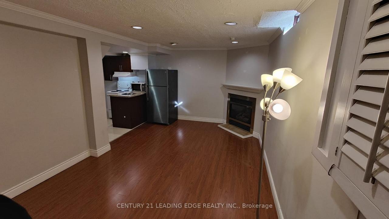 73 PEMBRY DRIVE, Ajax, Ontario L1S 6P2, Canada