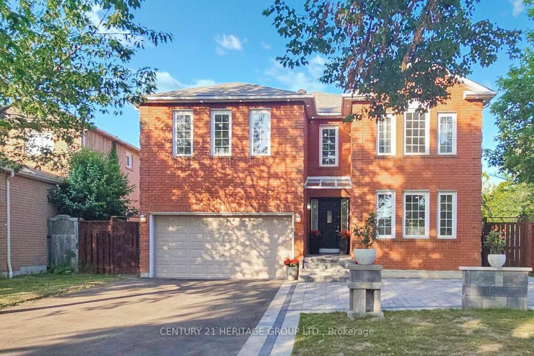 1 WIGSTON COURT, Whitby, Ontario L1R 2B8, Canada