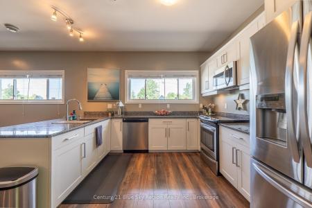 9 STEVENS ROAD, Temagami, Ontario P0H 2H0, Canada