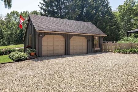 2268 8TH AVENUE W, Georgian Bluffs, Ontario N4K 5M8, Canada