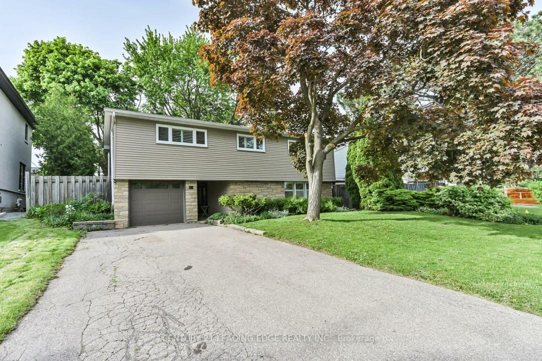 40 FONTHILL BOULEVARD, Markham, Ontario L3R 1V7, Canada