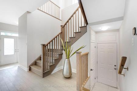 1701 THAMES CIRCLE, Milton, 安大略省 L9E 1Y5, 加拿大