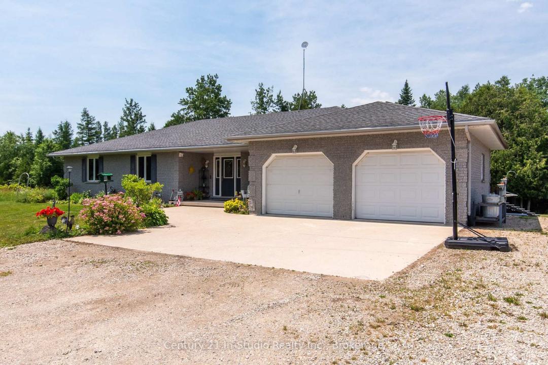 193416 SIDEROAD 30 NDR N/A, West Grey, Ontario N4N 3B8, Kanada