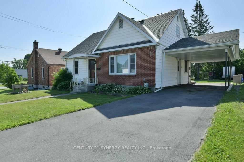 10 MCLACHLIN STREET S, Arnprior, Ontario K7S 2Y8, Kanada