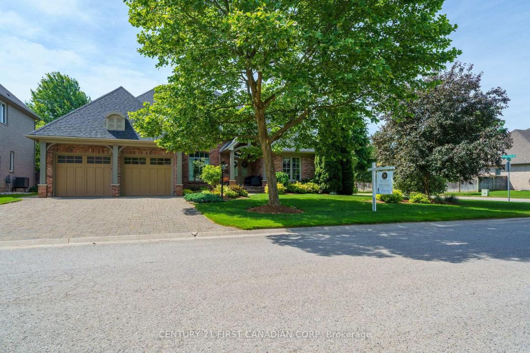 2091 VALLEYRUN BOULEVARD, London North, أونتاريو N6G 5M7, كندا