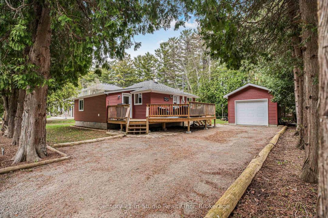 17 CAMMIDGE CRESCENT, South Bruce Peninsula, Ontario N0H 2G0, CANADÁ