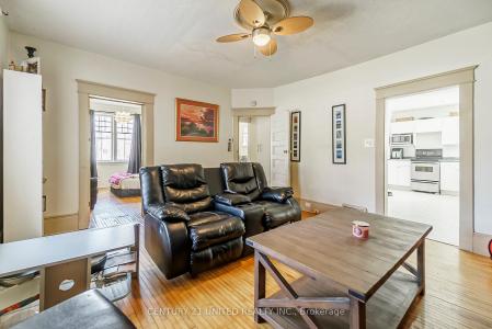319 ELIAS AVENUE, Peterborough Central, أونتاريو K9J 5G8, كندا 