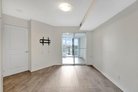 18 HARDING BOULEVARD, Richmond Hill, אונטריו L4C 0T3, קנדה 