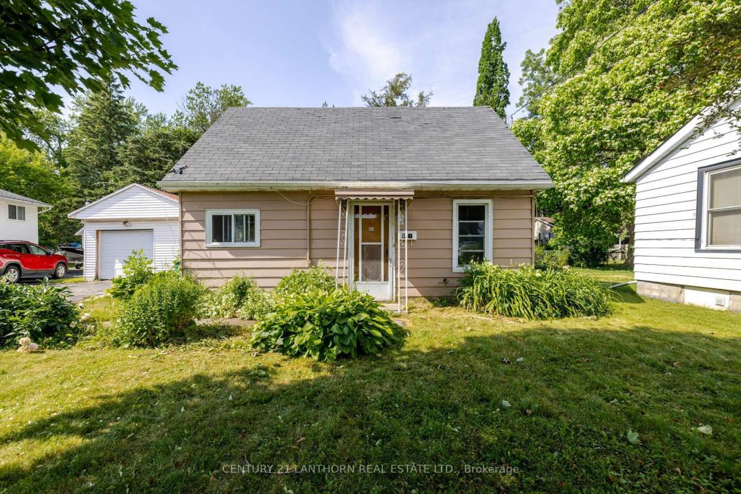 58 KIDD AVENUE, Quinte West, Ontario K8V 2C7, Canada