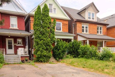 65 AIKMAN AVENUE, Hamilton, Ontario L8M 1P8, Canada